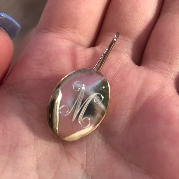 M monogram earrings - Picture 3 of 3